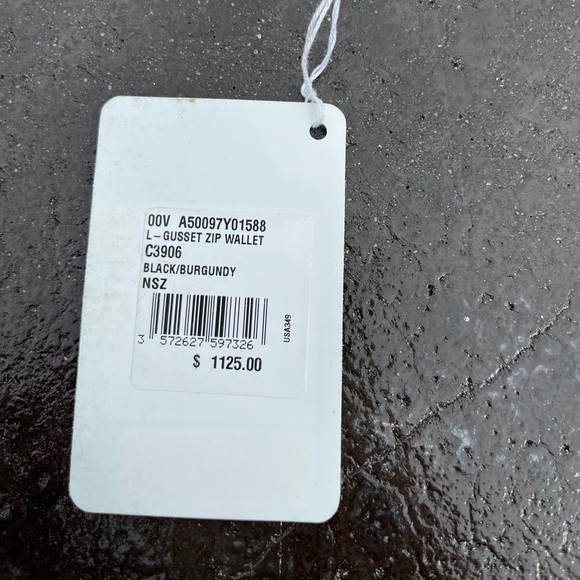 AUTHENTIC Chanel quilted gusset zip large wallet - Picture 6 of 7